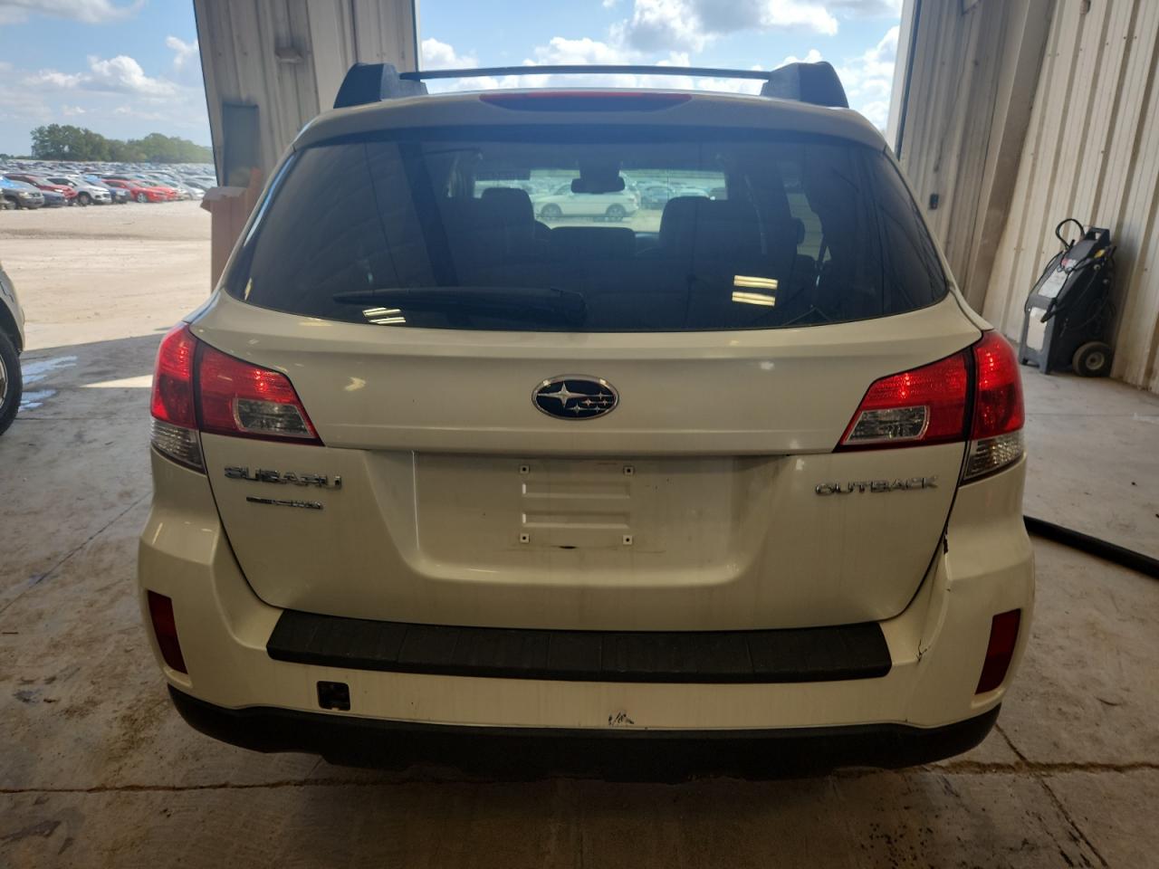 2012 Subaru Outback 2.5I Premium VIN: 4S4BRCCC8C3268816 Lot: 70214105