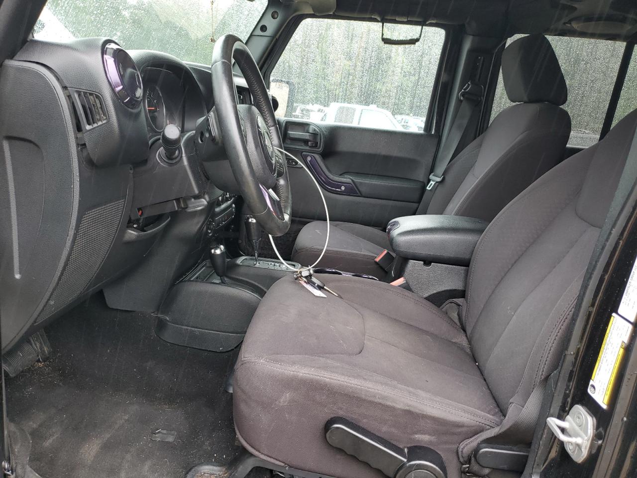 2013 Jeep Wrangler Unlimited Sport VIN: 1C4BJWDG3DL556498 Lot: 69206225