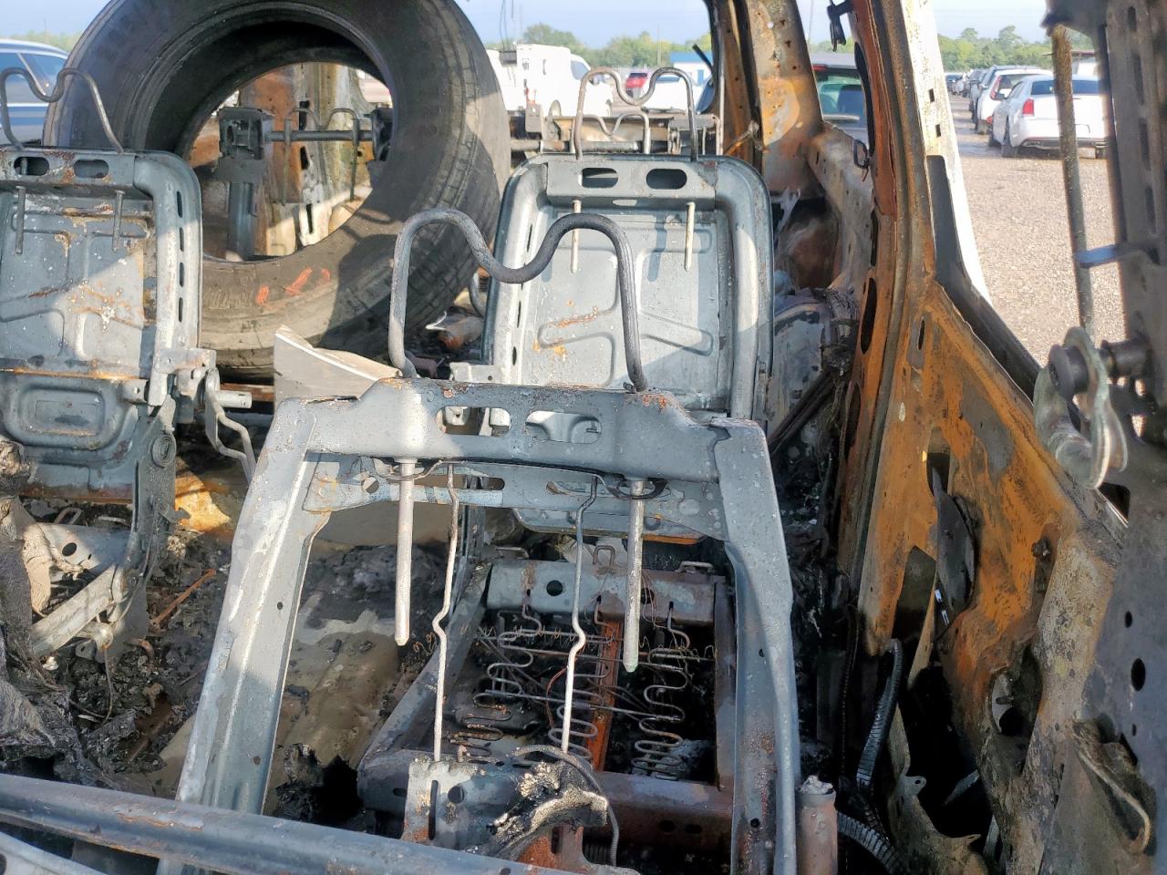 2013 GMC Yukon Xl C1500 Slt VIN: 1GKS1KE03DR365451 Lot: 70446345