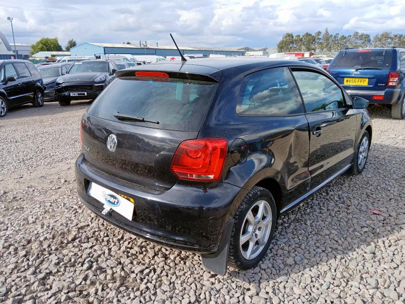 2010 VOLKSWAGEN POLO MODA