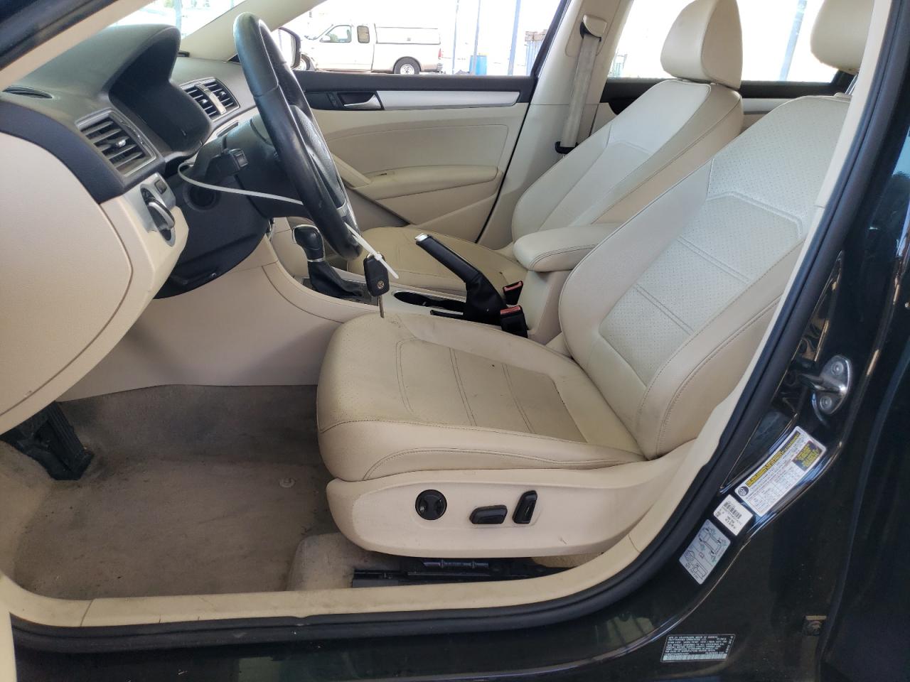 2013 Volkswagen Passat Se VIN: 1VWBP7A33DC014191 Lot: 69950165