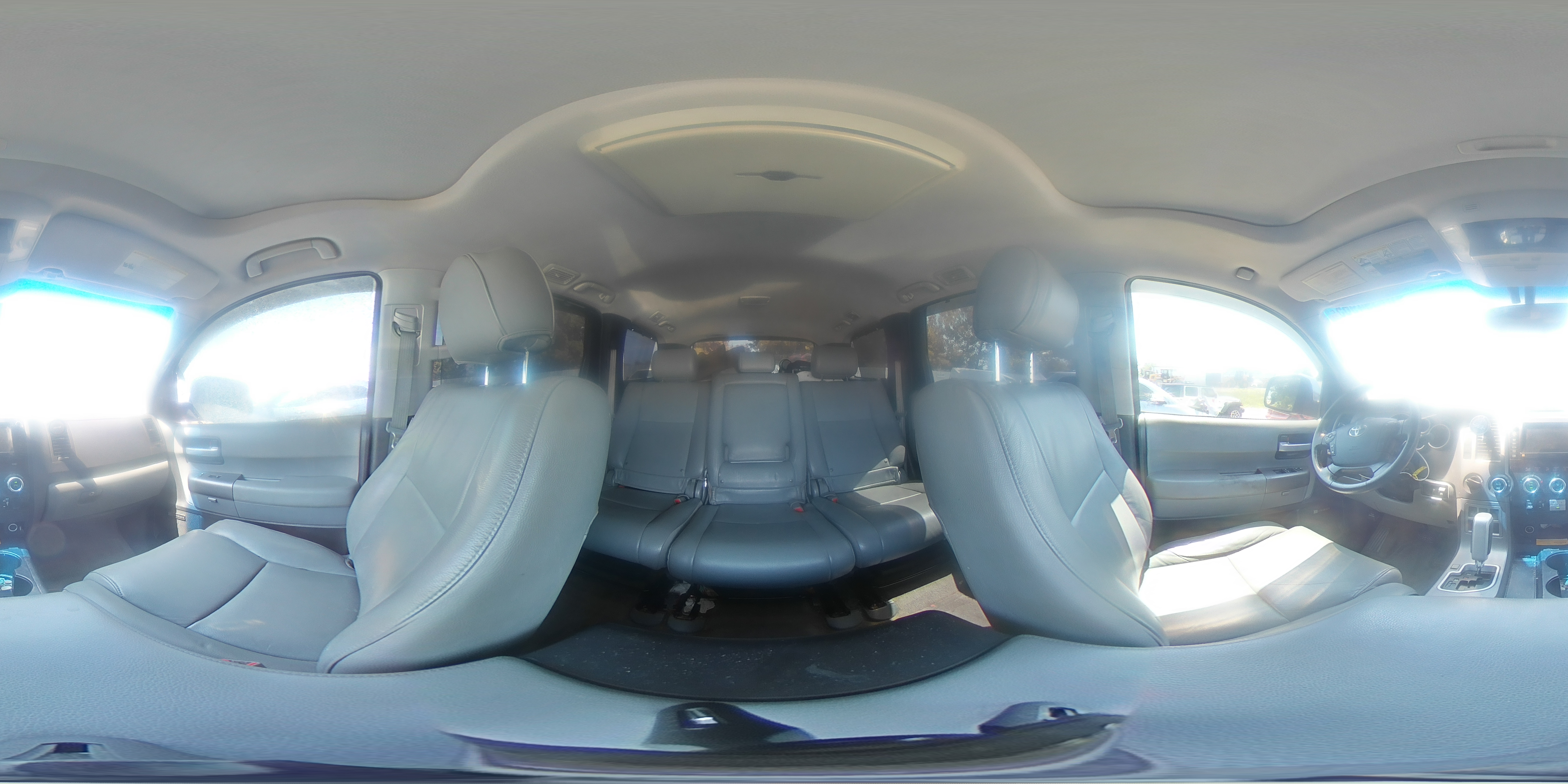 2011 Toyota Sequoia Limited VIN: 5TDJW5G18BS044598 Lot: 67394965