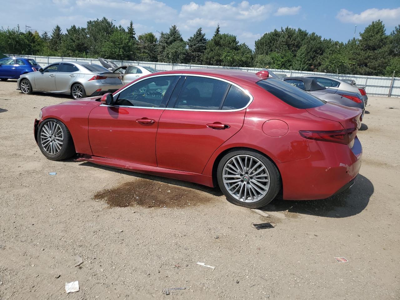 2017 Alfa Romeo Giulia Ti red null gas ZARFAECN7H7543060 photo #3
