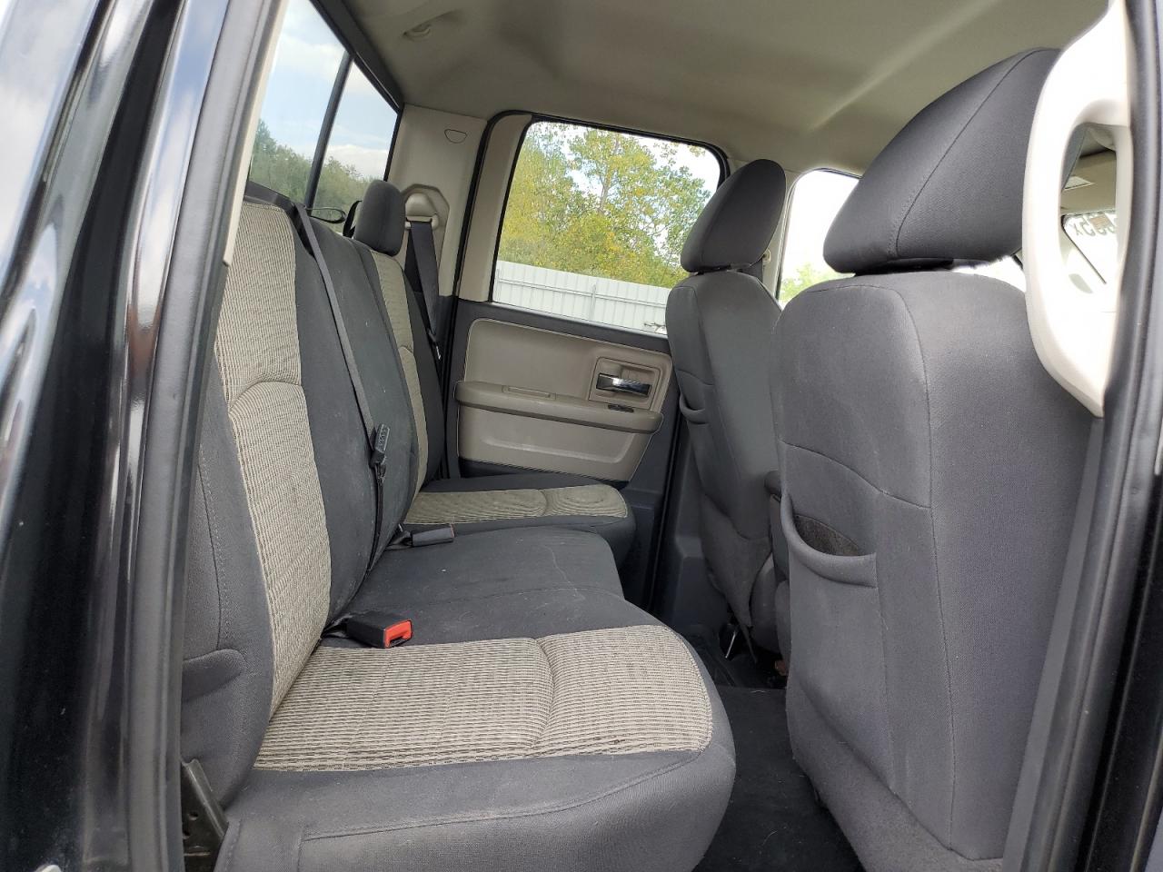 2009 Dodge Ram 1500 VIN: 1D3HV18T29S807332 Lot: 68375035