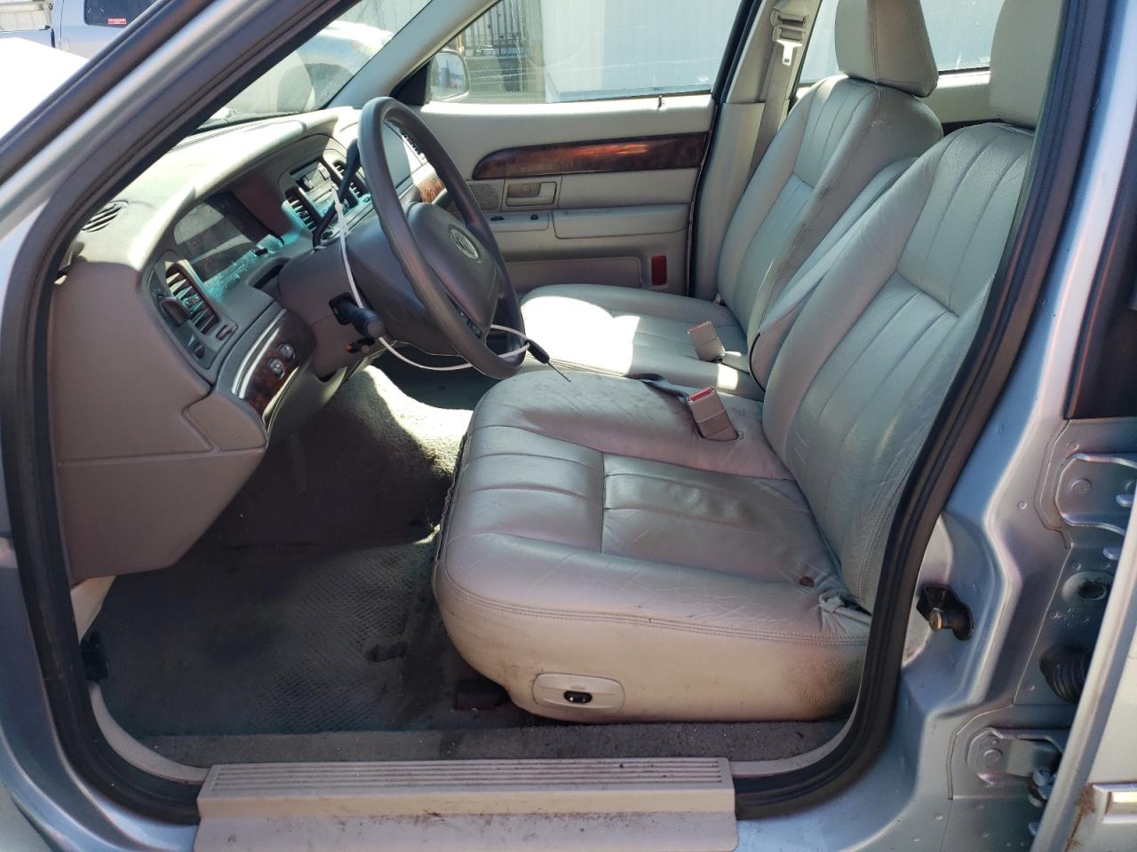 2004 Mercury Grand Marquis Gs VIN: 2MEFM74W14X683287 Lot: 70675825