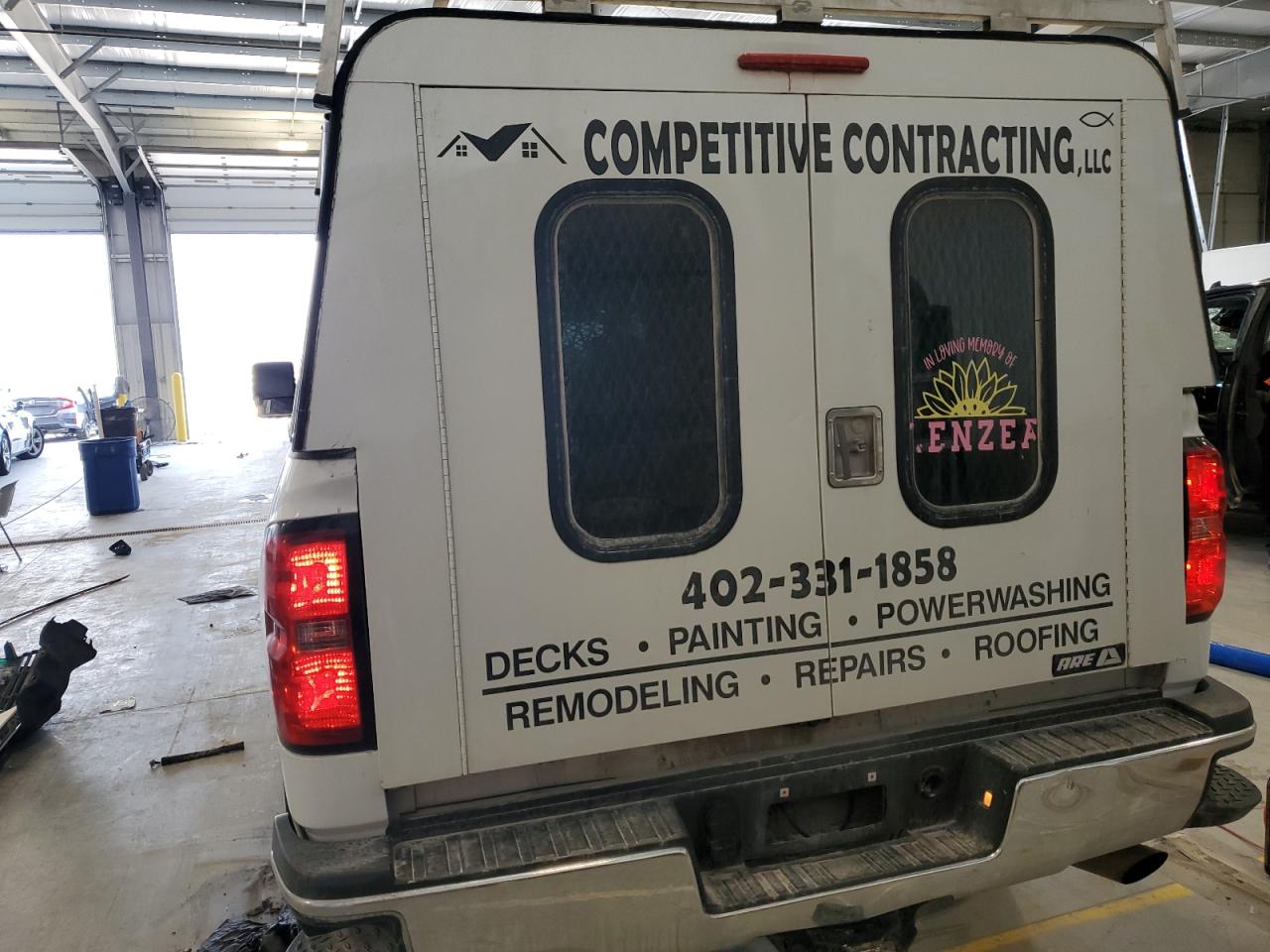 2017 Chevrolet Silverado K2500 Heavy Duty VIN: 1GC1KUEG2HF230143 Lot: 68351495