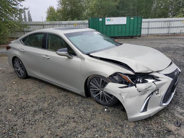  LEXUS ES300 2024 Золотой