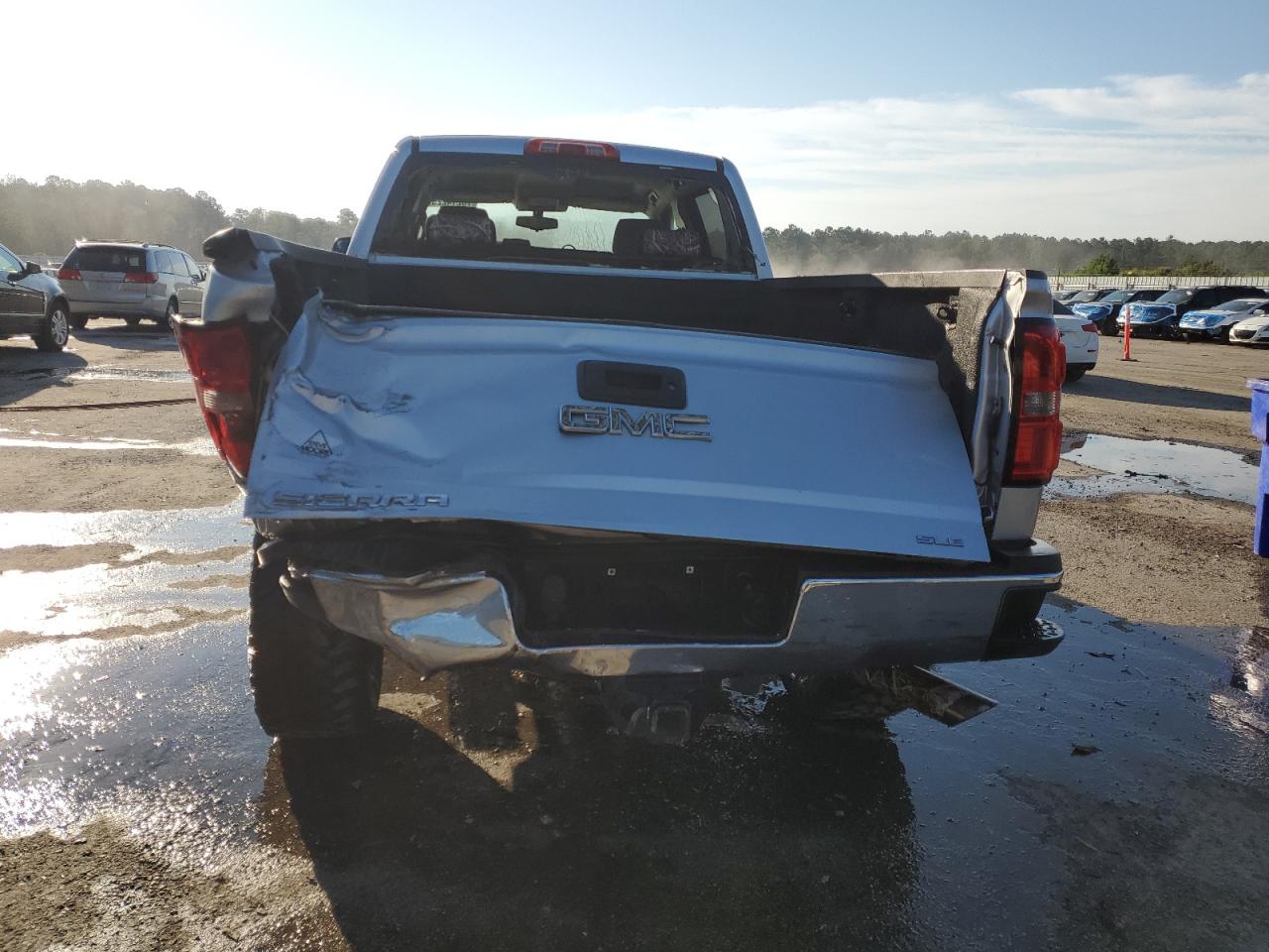 2015 GMC Sierra K2500 Sle VIN: 1GT12YEG7FF156075 Lot: 70214225