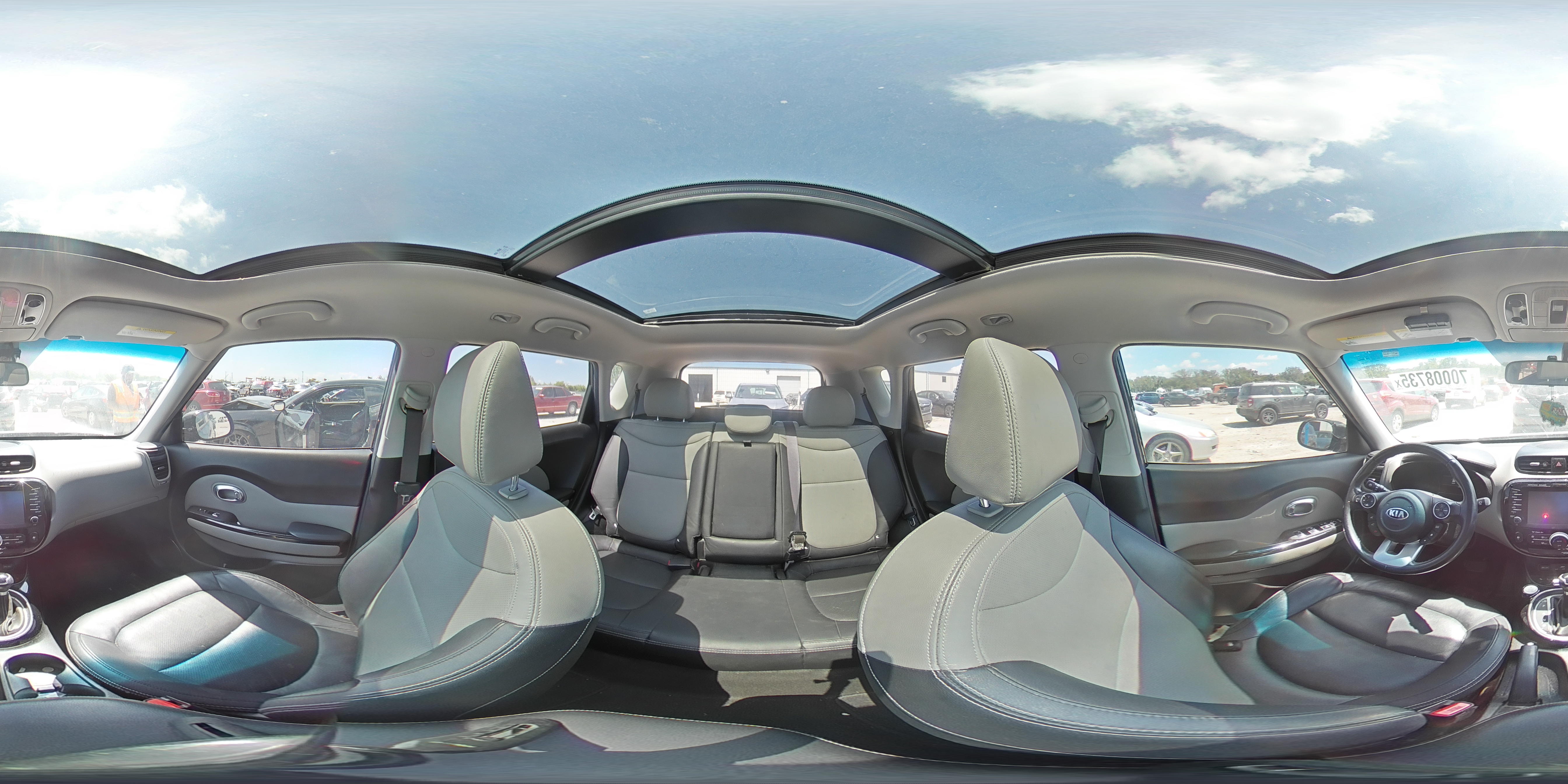 2017 Kia Soul + VIN: KNDJP3A5XH7460782 Lot: 70008735