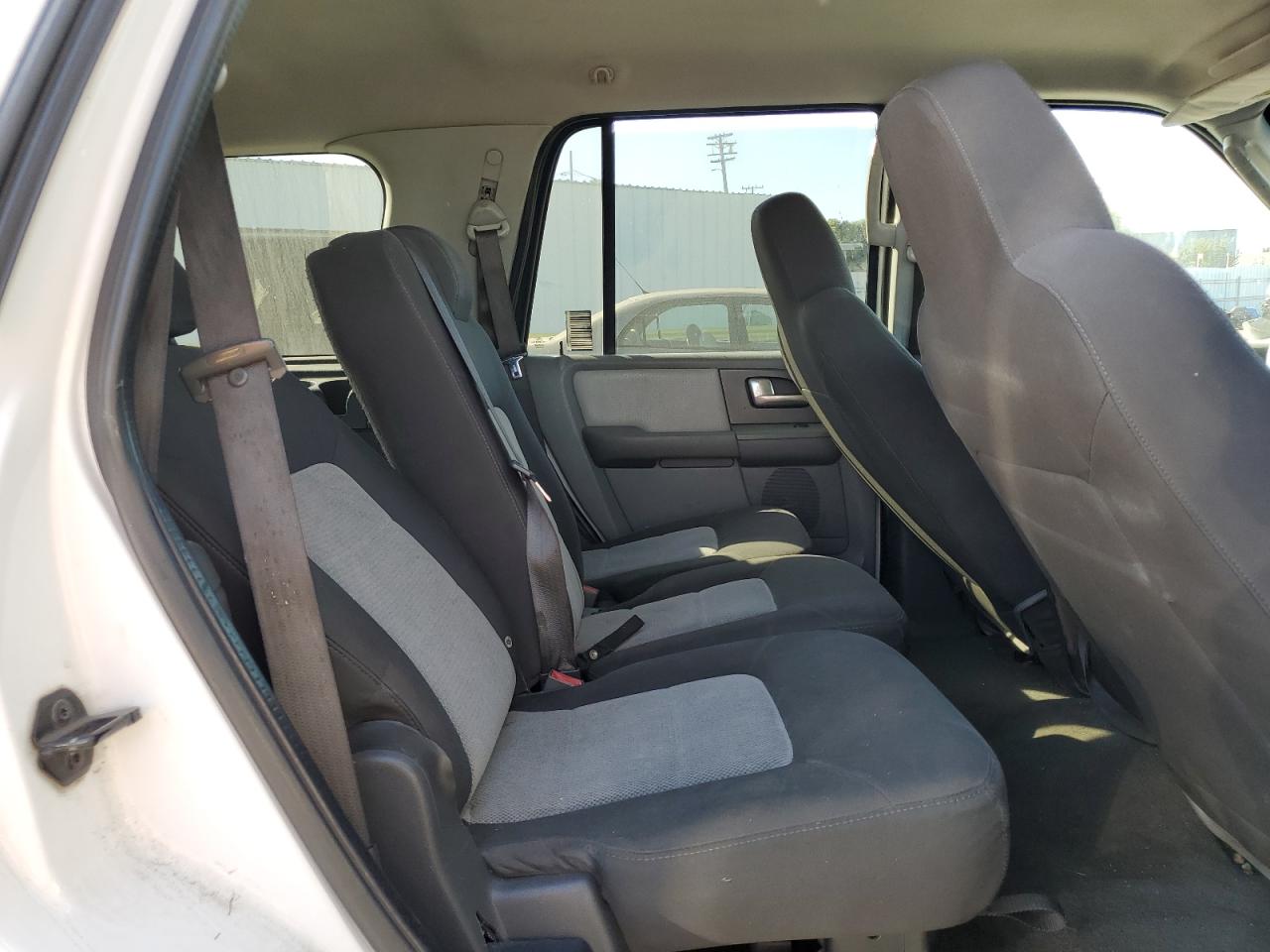 2004 Ford Expedition Xls VIN: 1FMRU13W04LA59776 Lot: 69996385