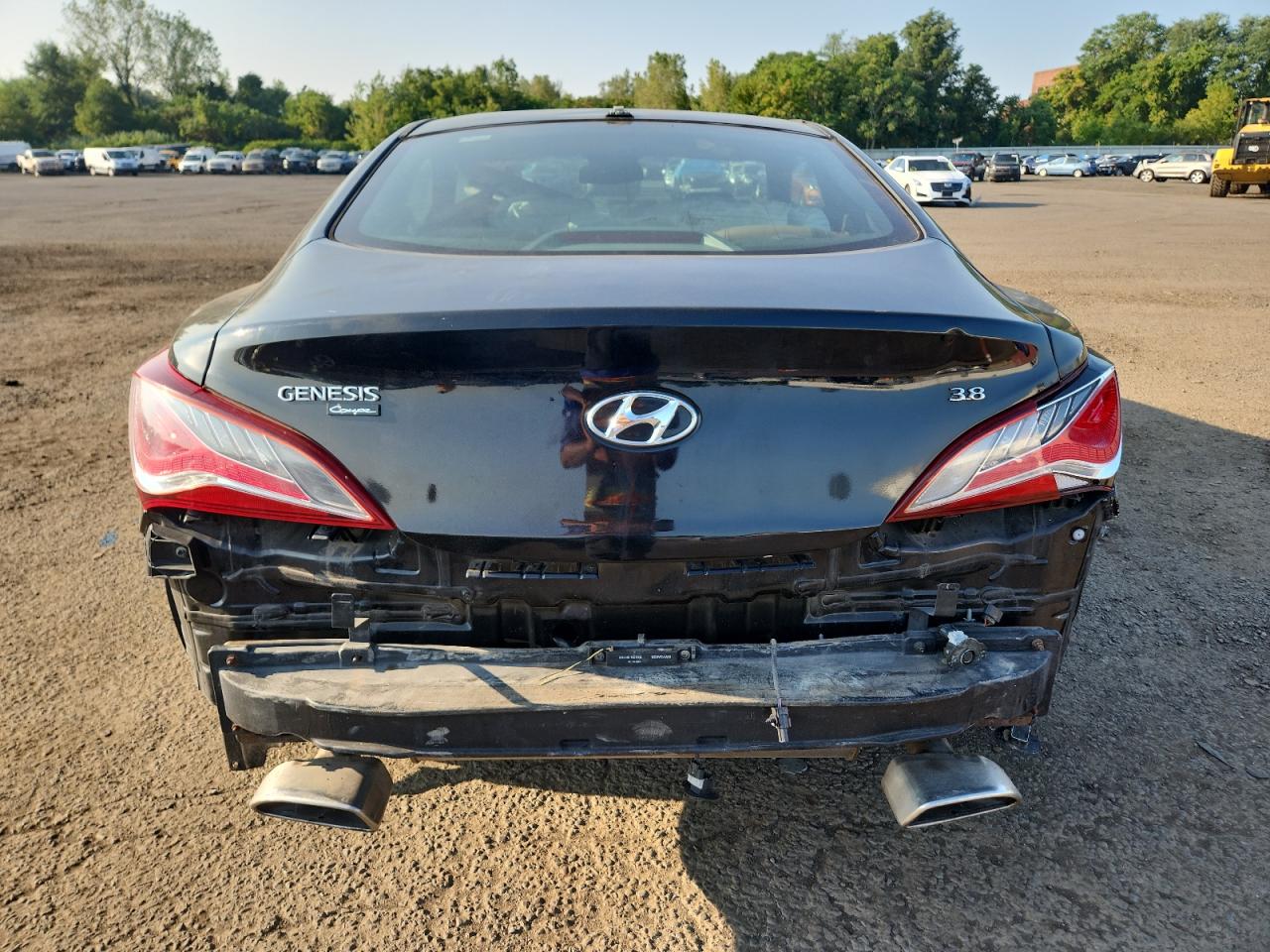 2013 Hyundai Genesis Coupe 3.8L VIN: KMHHU6KJ9DU107140 Lot: 68781265