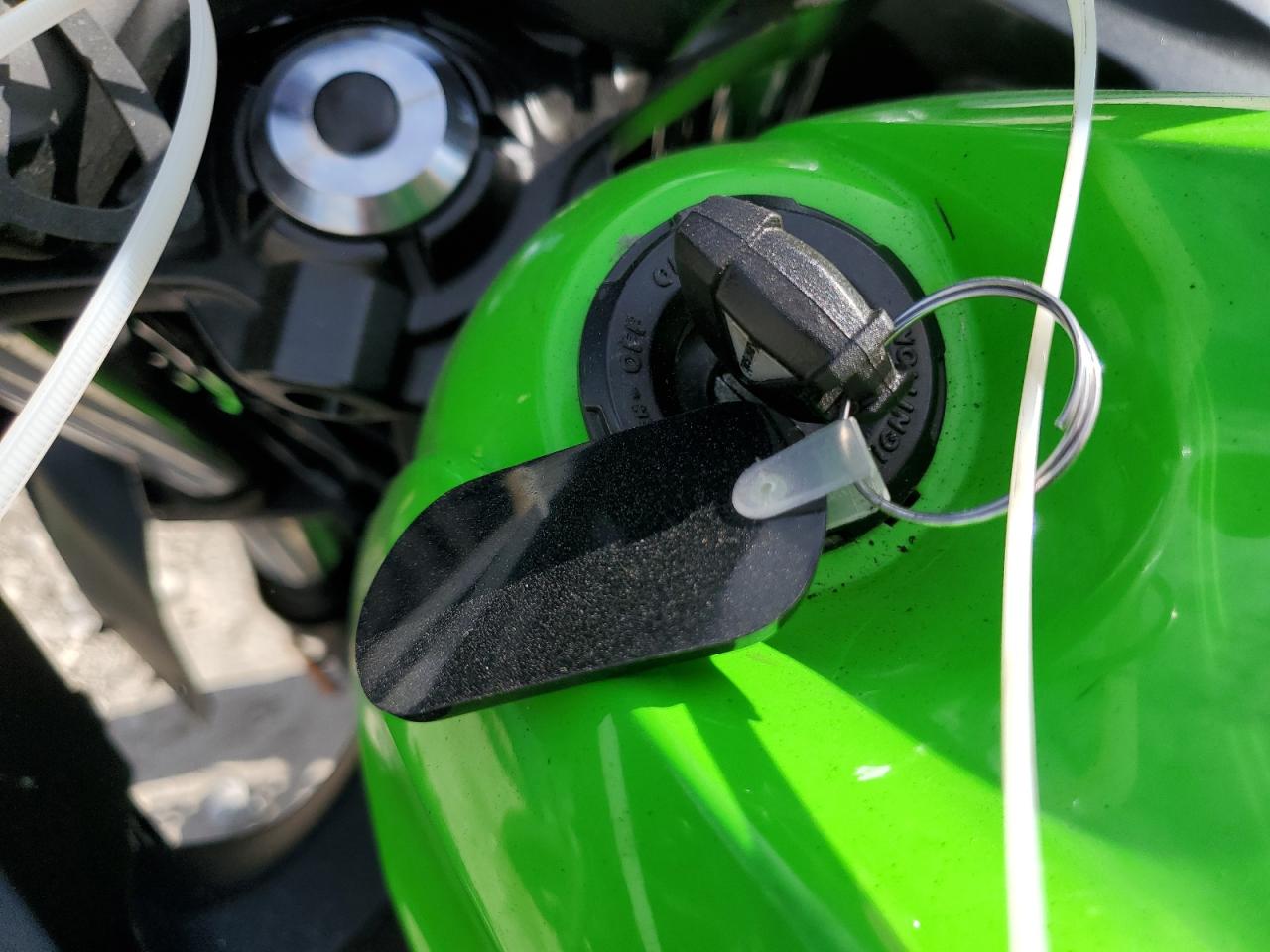 2024 Kawasaki Ex650 R VIN: ML5EXER17RDAD5384 Lot: 70480635