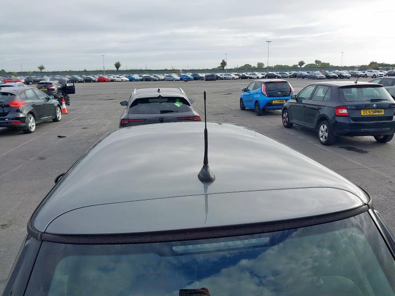 2010 MINI HATCHBACK ONE GRAPHITE