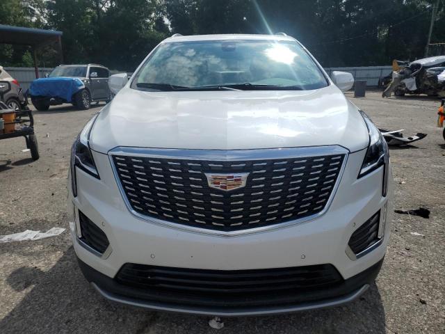  CADILLAC XT5 2023 Белы