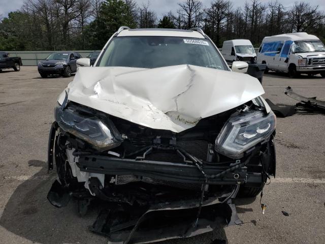  NISSAN ROGUE 2018 Белый