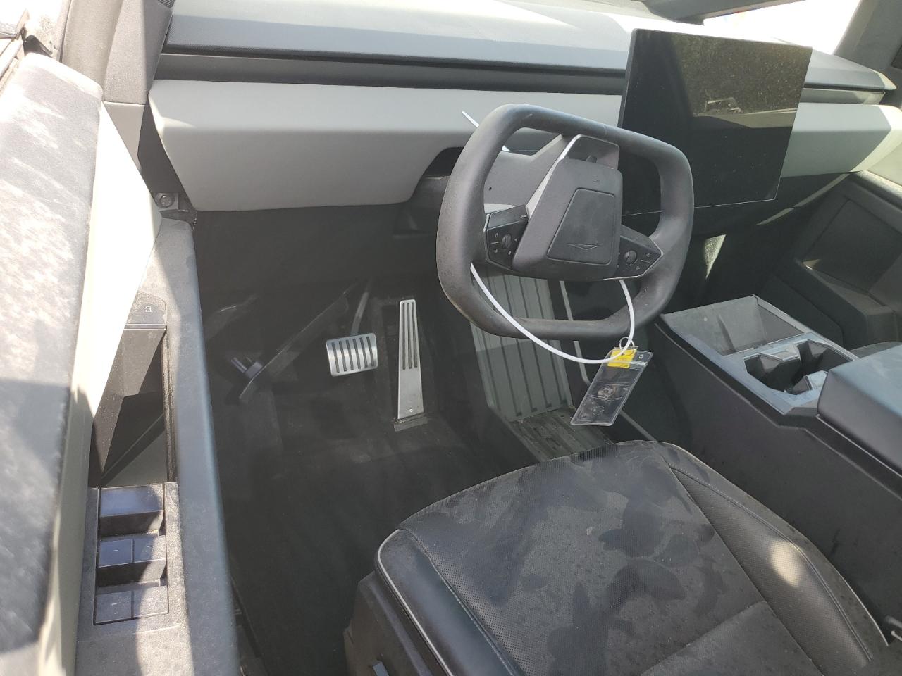 2024 Tesla Cybertruck VIN: 7G2CEHED2RA050366 Lot: 66462675