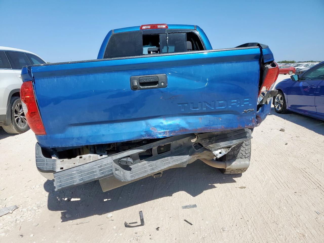 2018 Toyota Tundra Double Cab Sr VIN: 5TFRM5F18JX131405 Lot: 70844995