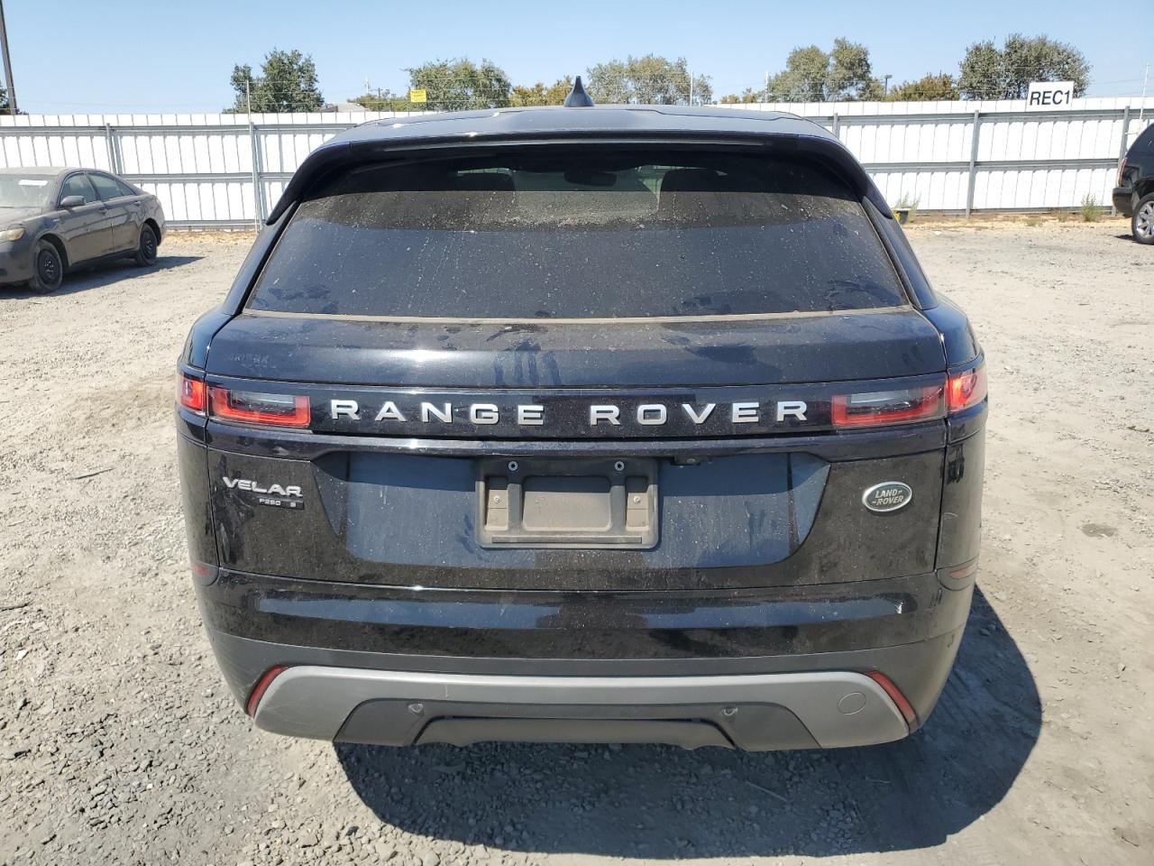 2018 Land Rover Range Rover Velar S VIN: SALYB2RX0JA749605 Lot: 70502175