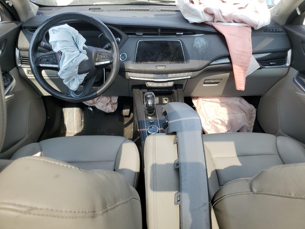 2020 Cadillac Xt4 Premium Luxury VIN: 1GYFZDR41LF074763 Lot: 67415865