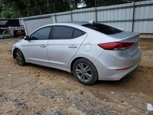  HYUNDAI ELANTRA 2017 Серебристый