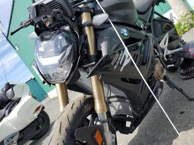 2024 BMW S 1000 R  