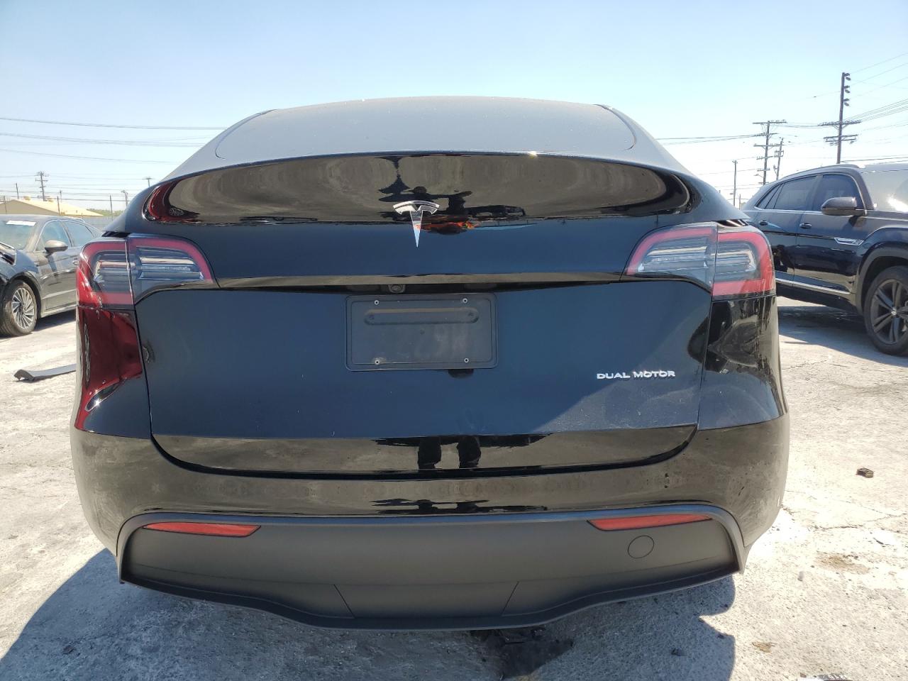 7SAYGDEE5PA169985 2023 Tesla Model Y