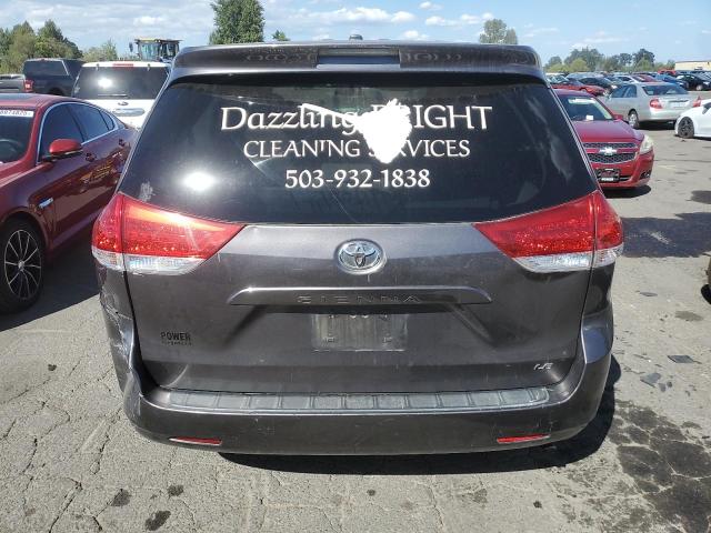Minivans TOYOTA SIENNA 2012 Szary