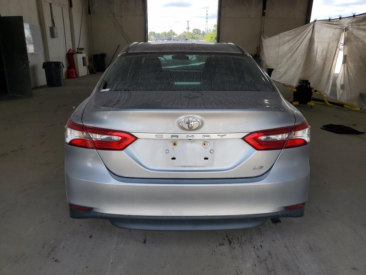 2018 Toyota Camry L VIN: 4T1B11HK7JU152378 Lot: 70343765