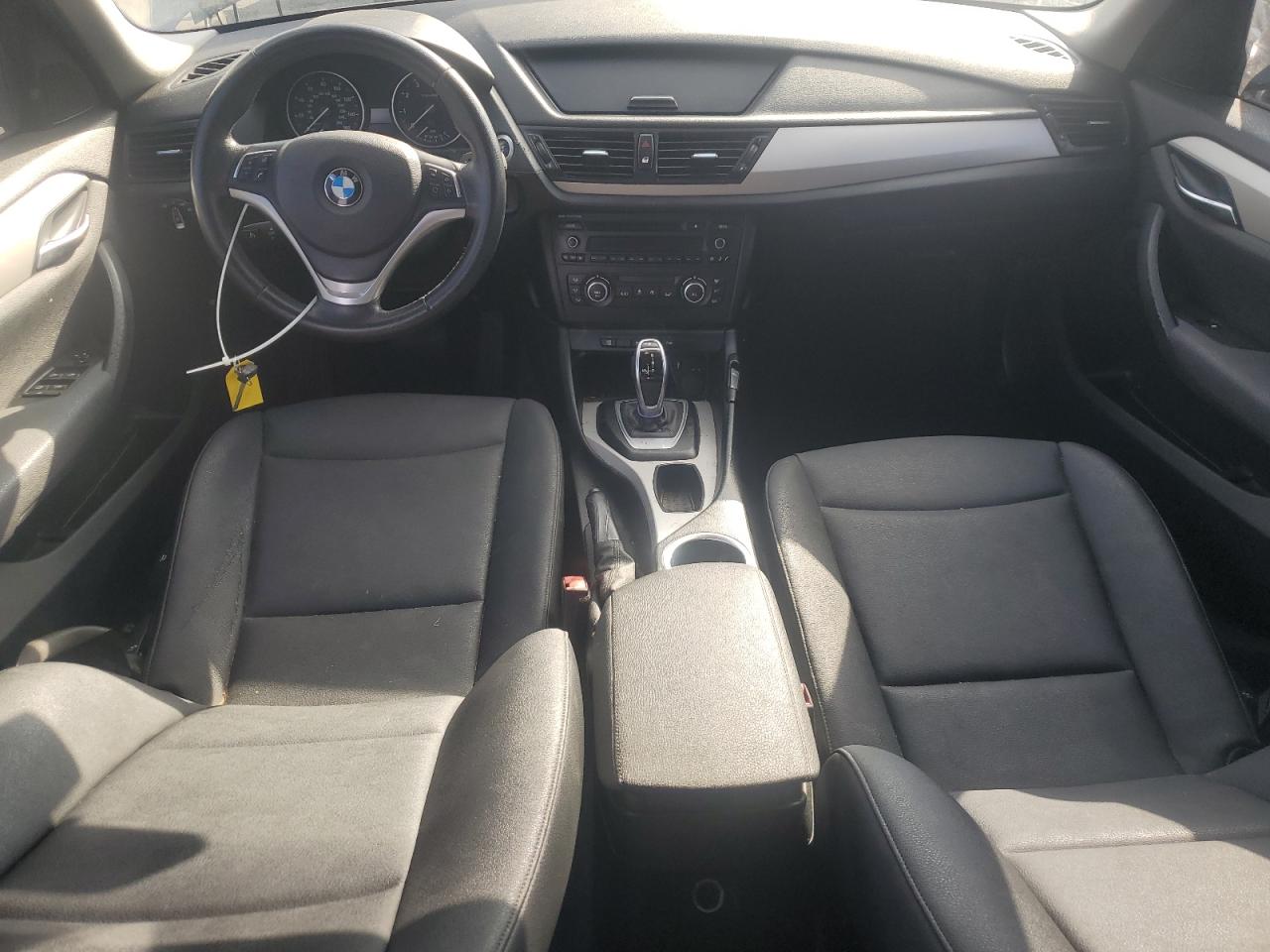 2015 BMW X1 xDrive28I VIN: WBAVL1C53FVY25887 Lot: 70846475