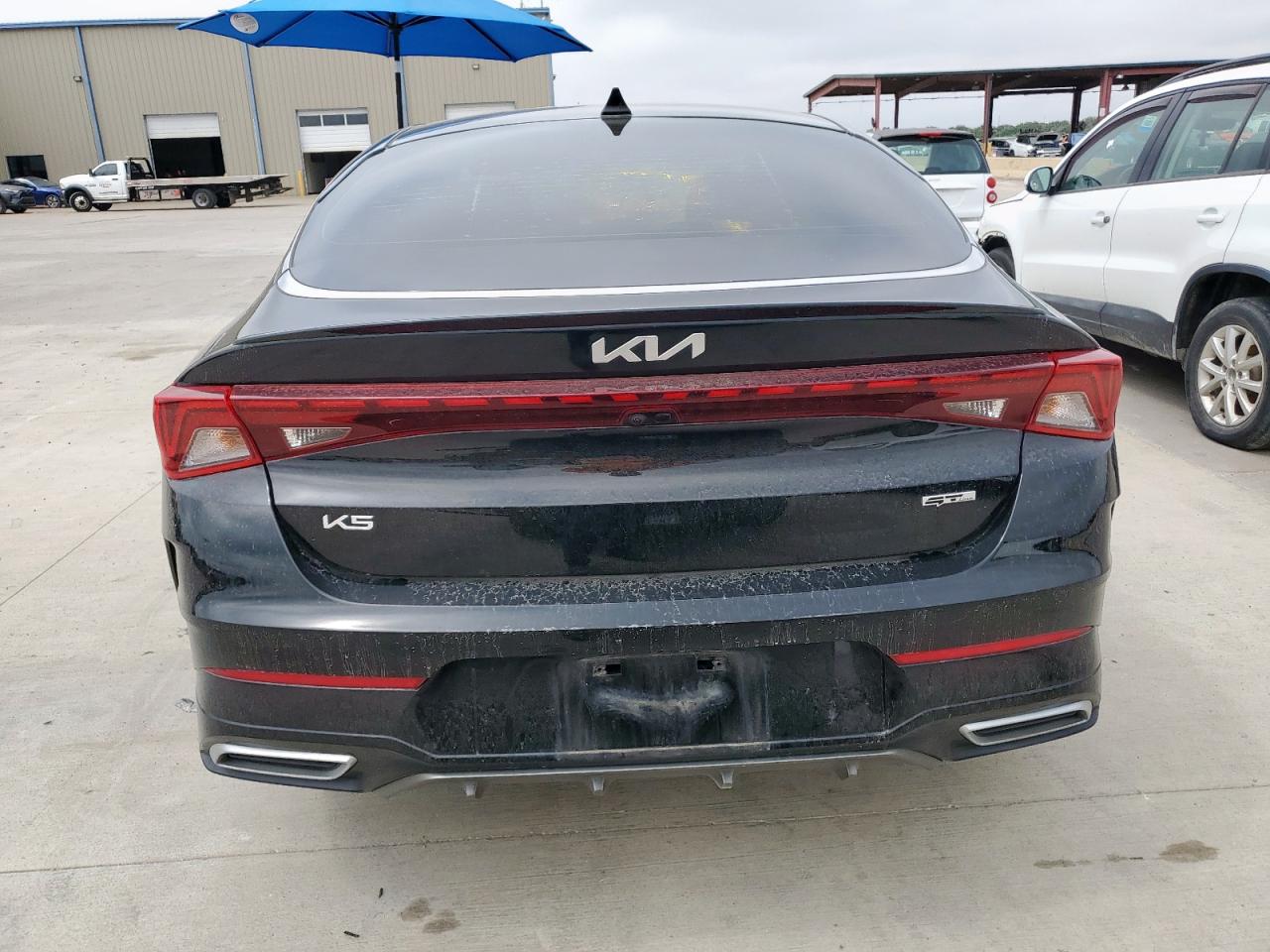 2023 Kia K5 Gt Line VIN: 5XXG64J2XPG186658 Lot: 70895545