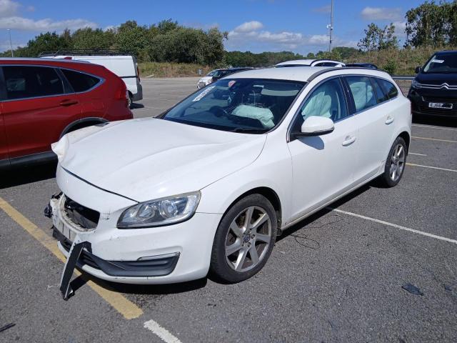 2013 VOLVO V60 SE D3 for sale at Copart SANDTOFT