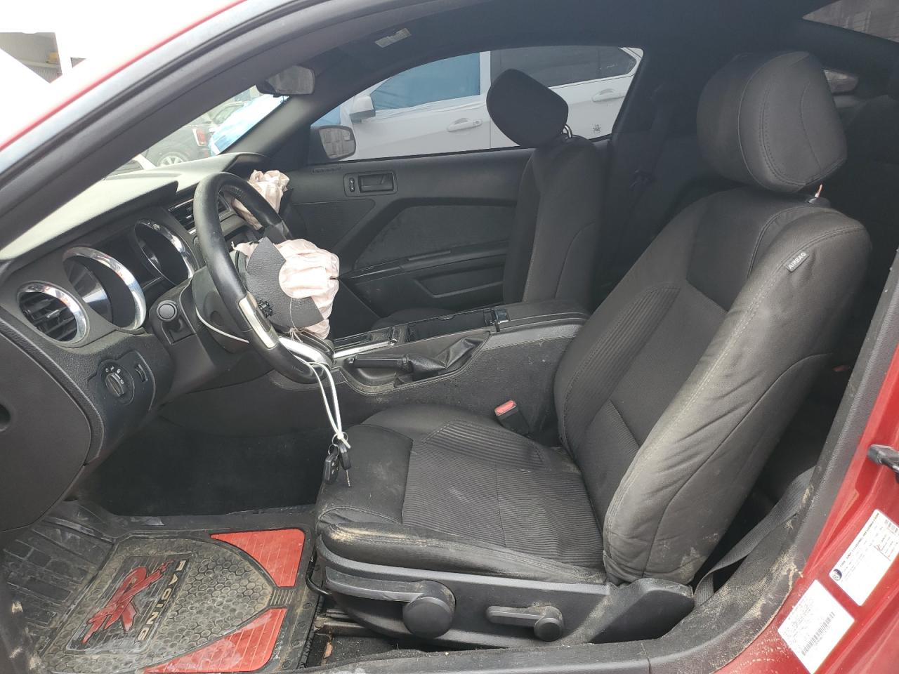 2013 Ford Mustang VIN: 1ZVBP8AM6D5241930 Lot: 70704355