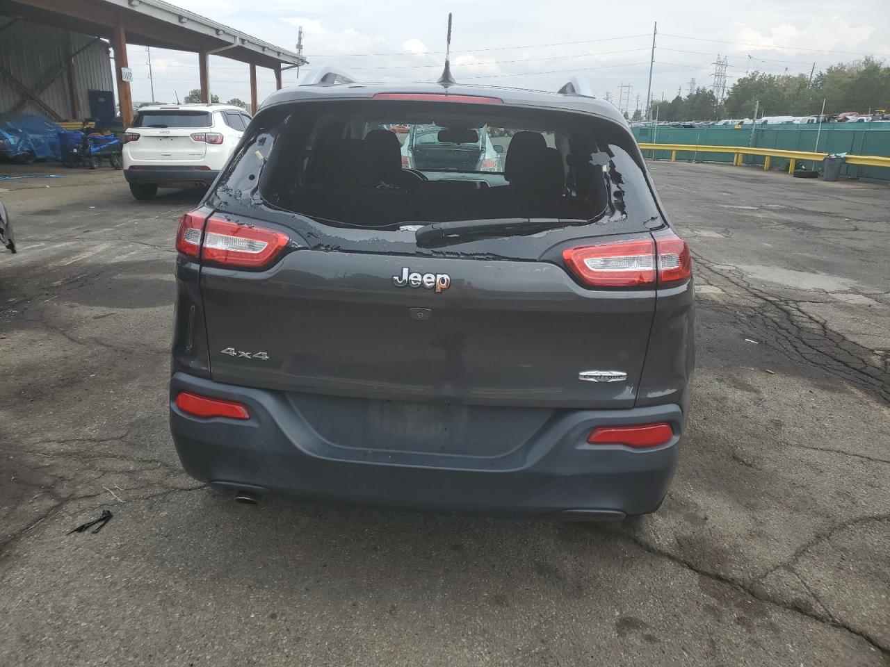 2016 Jeep Cherokee Latitude VIN: 1C4PJMCB3GW147940 Lot: 69570725