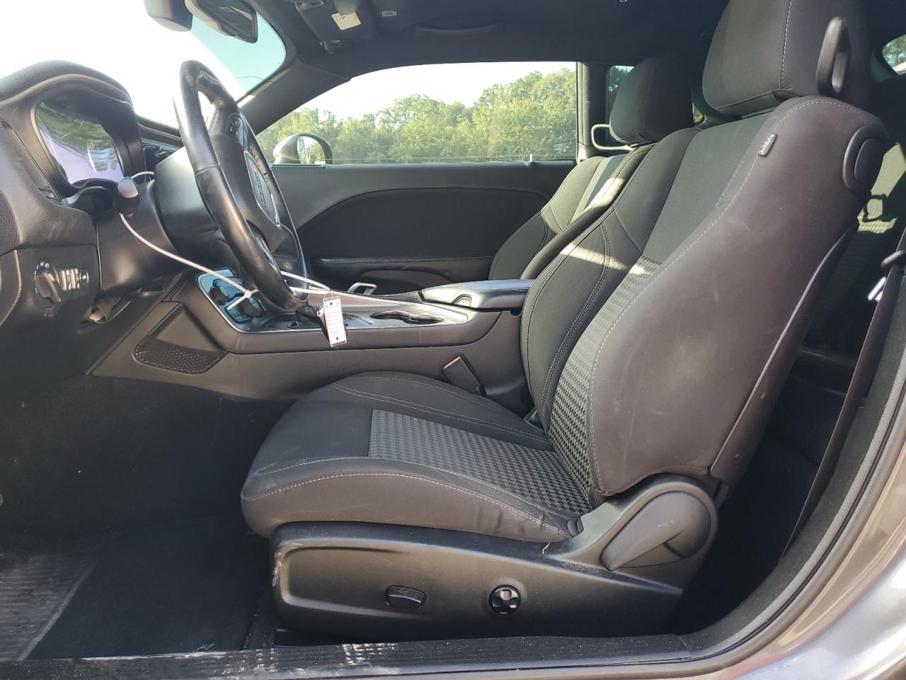 2019 Dodge Challenger Sxt VIN: 2C3CDZAG6KH751320 Lot: 68336875