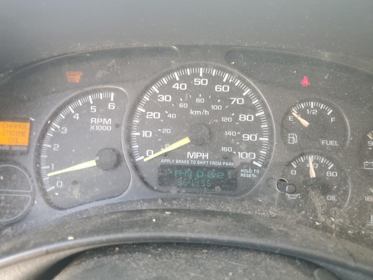 2001 Chevrolet Silverado C1500 VIN: 2GCEC19V211194196 Lot: 68442365