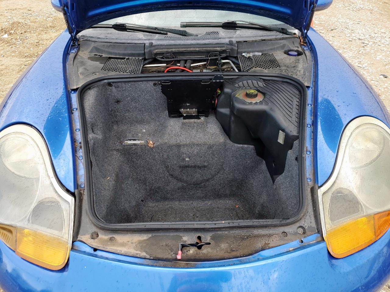 1999 Porsche Boxster VIN: WP0CA2983XU623274 Lot: 68570175