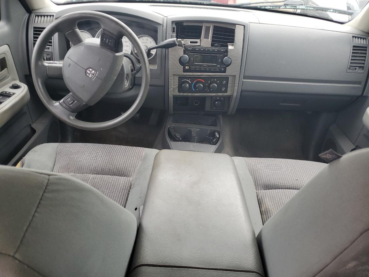 2007 Dodge Dakota Quad Slt VIN: 1D7HW48P17S195184 Lot: 69695915