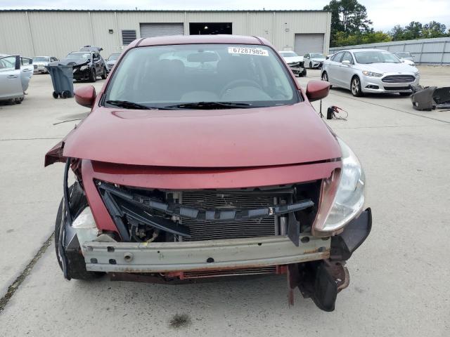  NISSAN VERSA 2018 Red