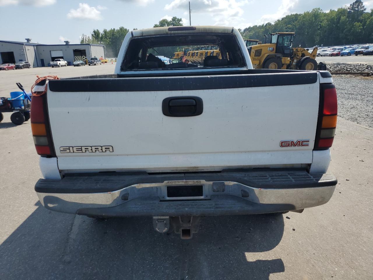 2005 GMC Sierra K2500 Heavy Duty VIN: 1GTHK23205F809329 Lot: 69575795