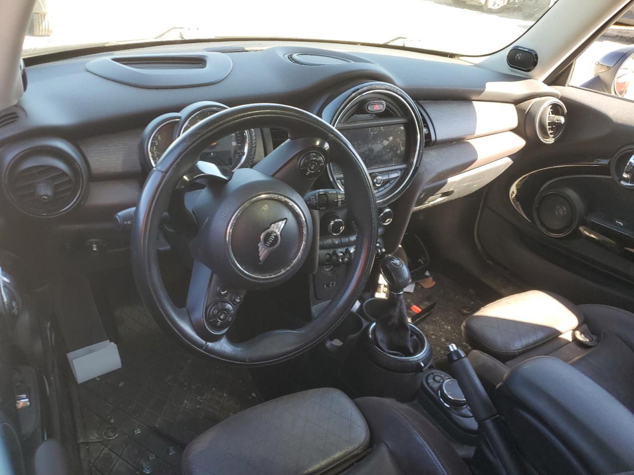 WMWXP7C54F2A33865 2015 Mini Cooper S