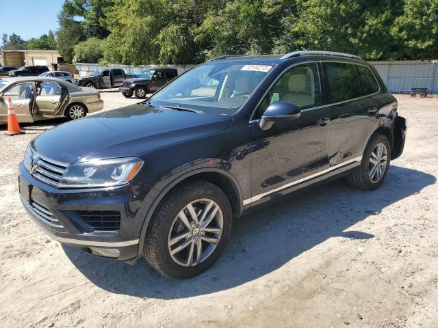 Паркетники VOLKSWAGEN TOUAREG 2016 Серый