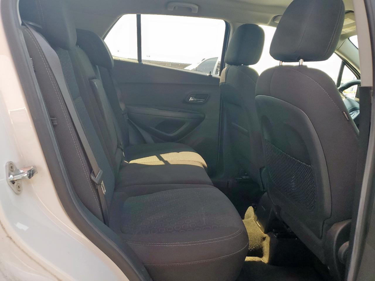 2020 Chevrolet Trax Ls VIN: KL7CJNSB1LB059361 Lot: 67996835