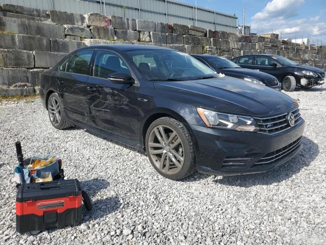  VOLKSWAGEN PASSAT 2018 Черный