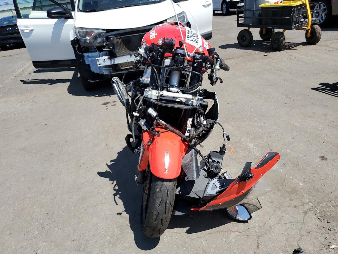 2004 Aprilia Rsv 1000 R red null gas ZD4RRU0094S000162 photo #3