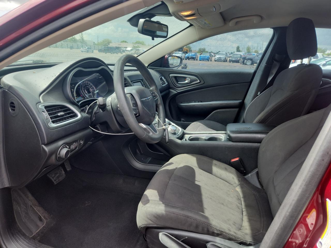 2015 Chrysler 200 Limited VIN: 1C3CCCAB5FN520815 Lot: 68114895