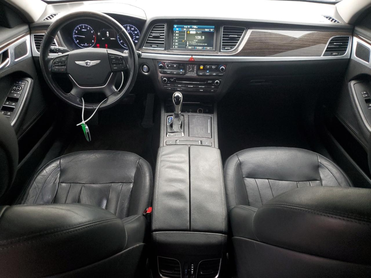 2015 Hyundai Genesis 3.8L VIN: KMHGN4JE3FU083759 Lot: 69317405