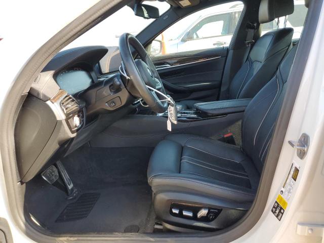 BMW M5 2022 Белы