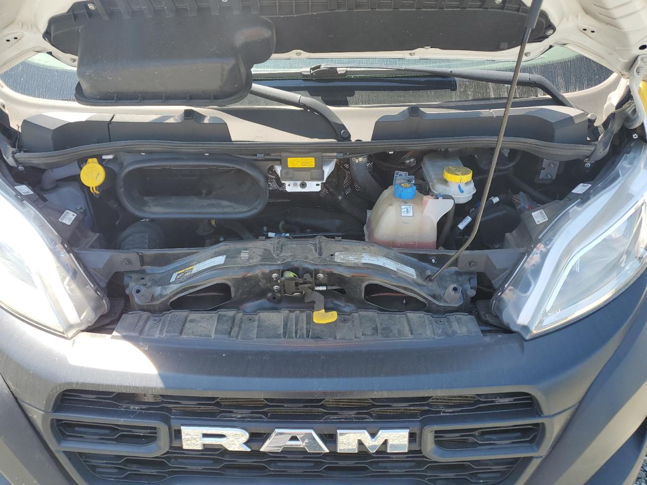 2023 Ram Promaster 2500 2500 High VIN: 3C6LRVCG1PE563642 Lot: 70175665