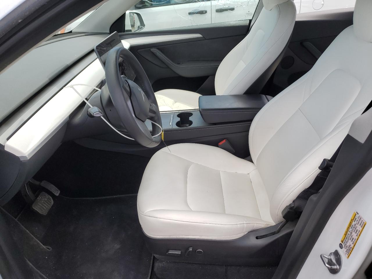 2023 Tesla Model Y VIN: 7SAYGDEE1PF709982 Lot: 69285635