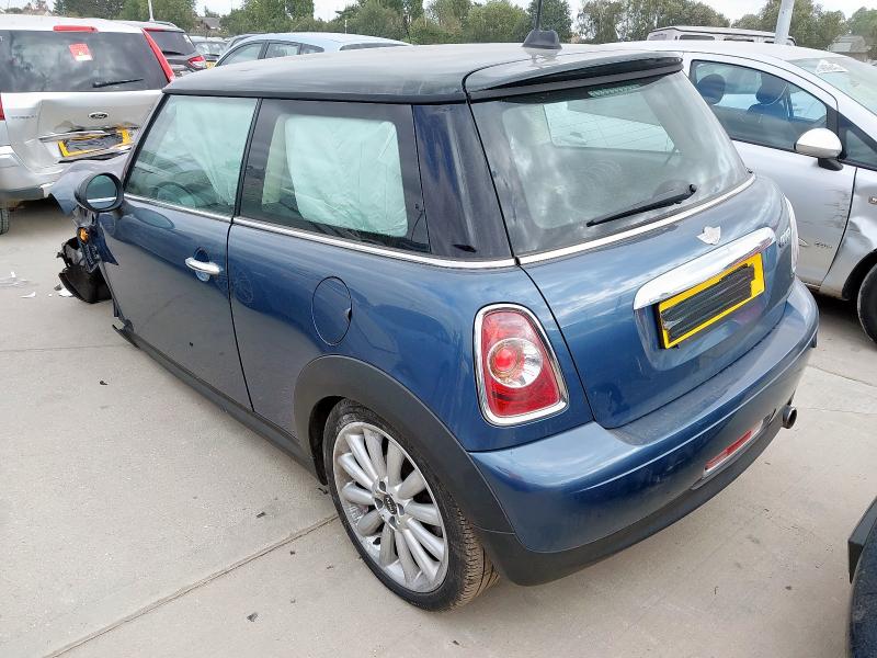 2011 MINI COOPER 